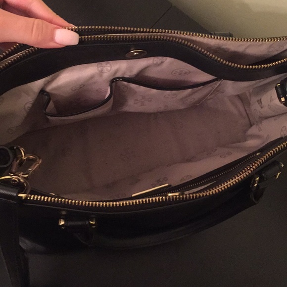 Tory Burch bag with Dust Bag💕 - Picture 3 of 6